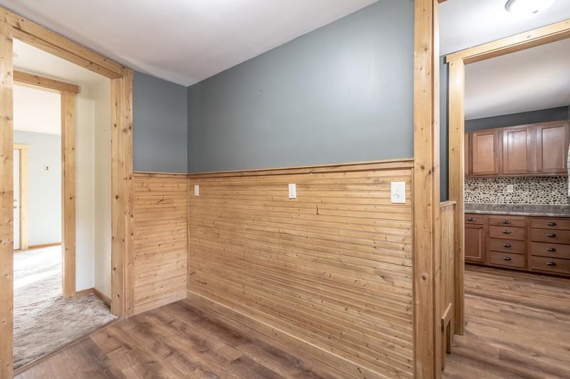 300 Pleasant St E, Amboy, MN 56010