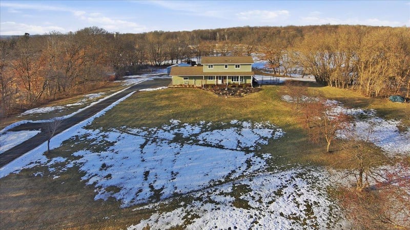 1051 100th Ave #H, Amery, WI 54001