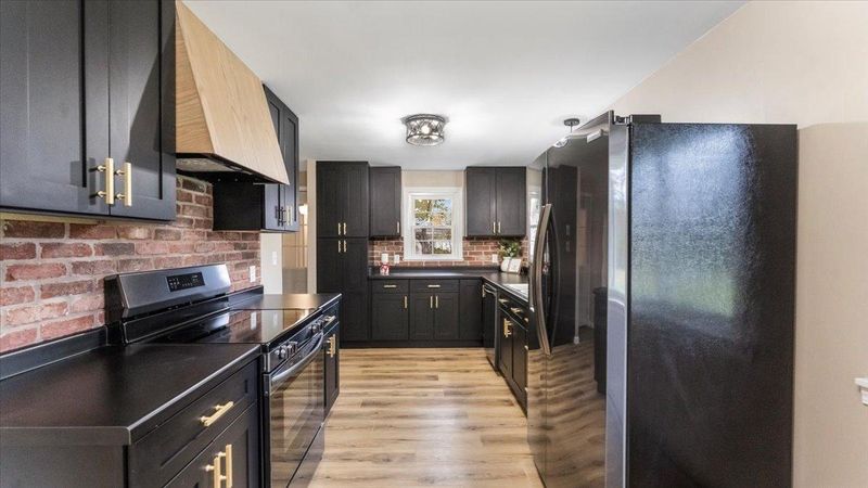 210 Mattson Rd, Mora, MN 55051