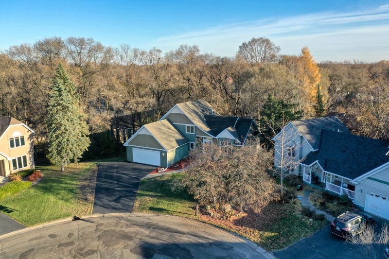 728 Laurie Ct, Maplewood, MN 55117