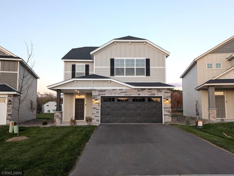 10537 Goodwin Ave S, Cottage Grove, MN 55016