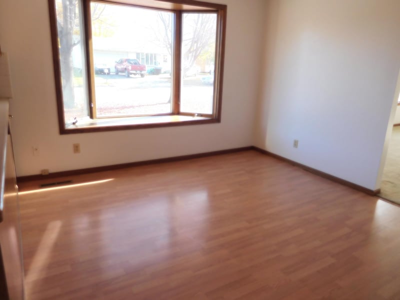 314 10th Ave Se, Elbow Lake, MN 56531