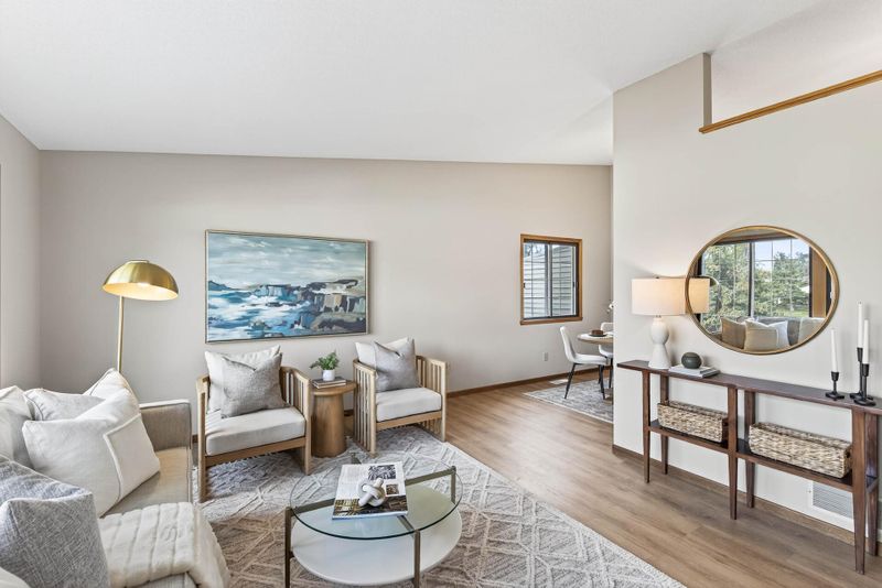 4410 Clover Ln, Eagan, MN 55122