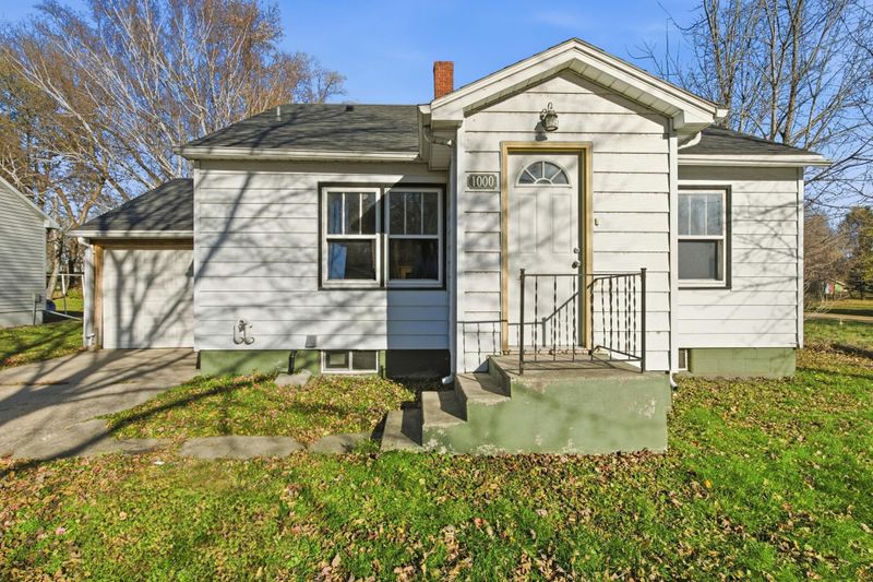 1000 Olaf Ave NW, Willmar, MN 56201