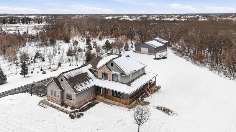 1872 Dom Cir, Saint Augusta, MN 55320
