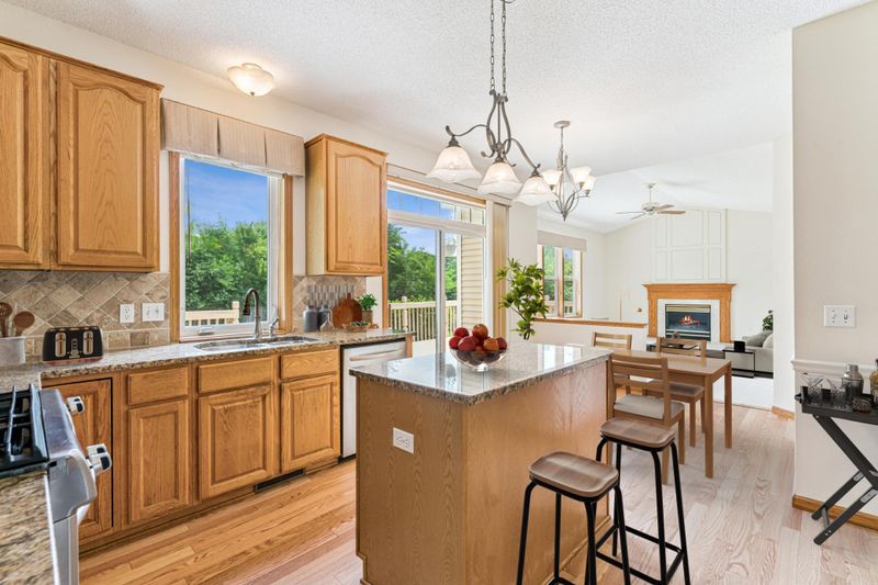 13150 Elderberry Ct, Apple Valley, MN 55124