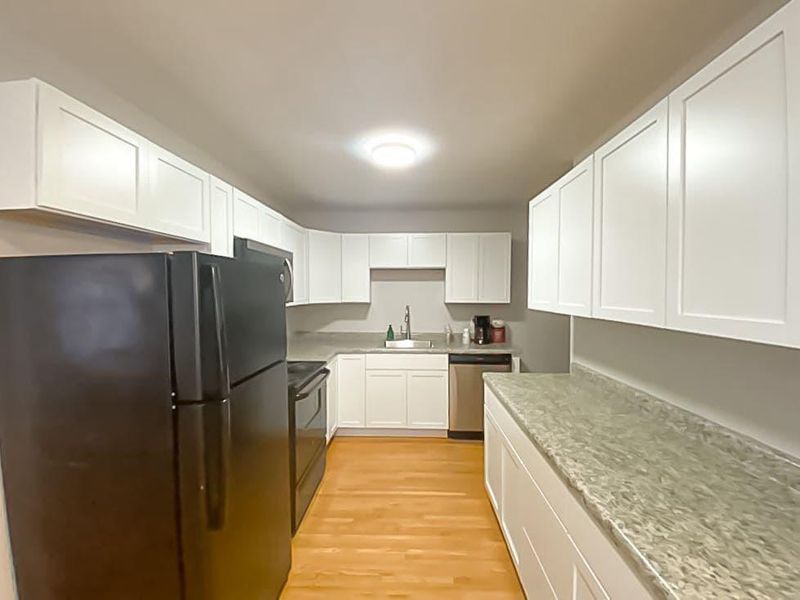 6045 Penn Ave S, Minneapolis, MN 55419