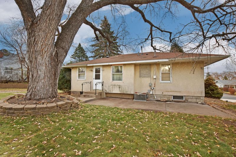 7459 Carmen Ave, Inver Grove Heights, MN 55076