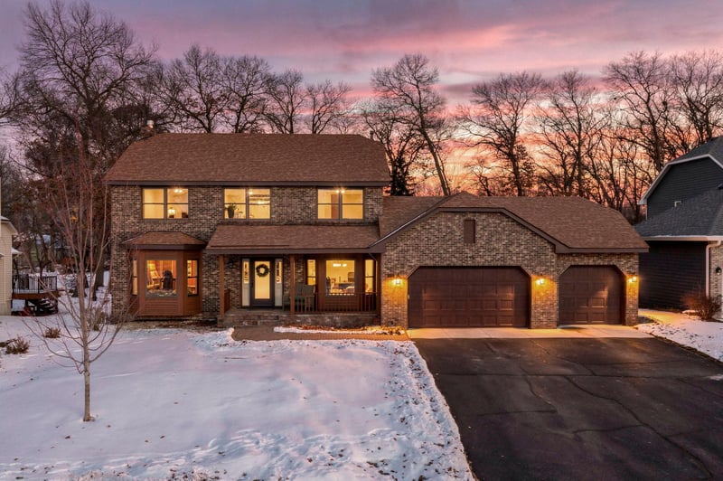 115 Woodridge Ln, Lino Lakes, MN 55014