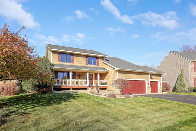 2824 91st Crescent N, Brooklyn Park, MN 55443