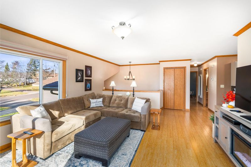 604 N Blackman Ave, Duluth, MN 55811