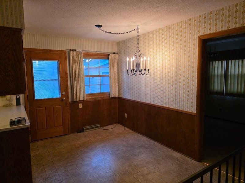1546 7th Ave SE, Rochester, MN 55904