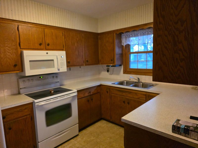 1546 7th Ave SE, Rochester, MN 55904