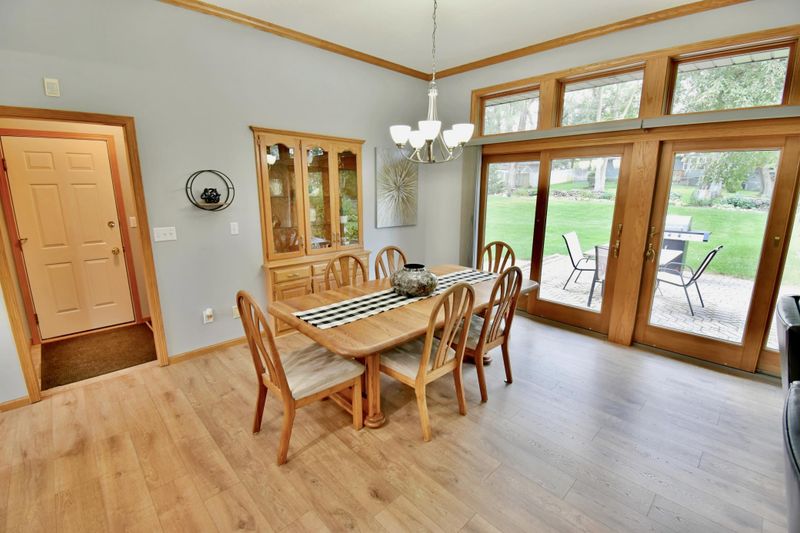 2613 Tranquility Dr, Saint Cloud, MN 56301