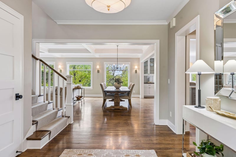 5116 Skyline Dr, Edina, MN 55436