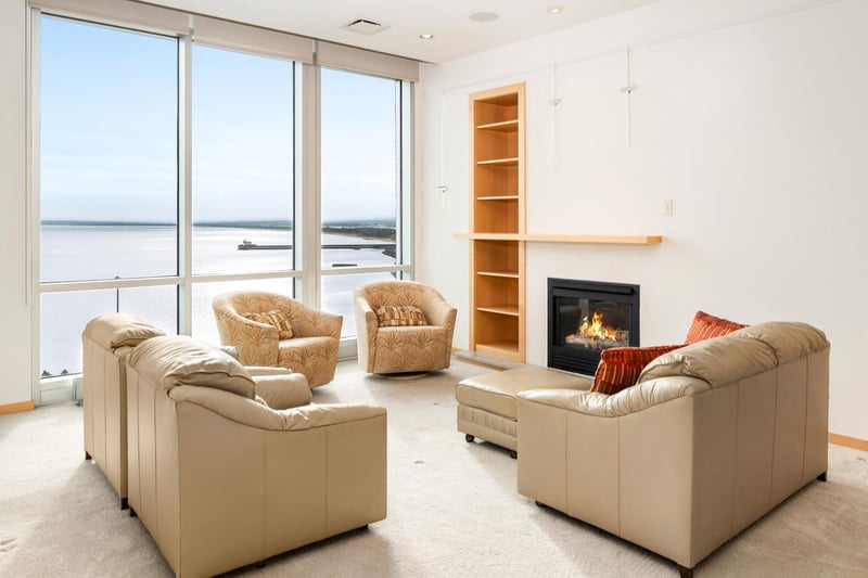 311 E Superior St #1004, Duluth, MN 55802