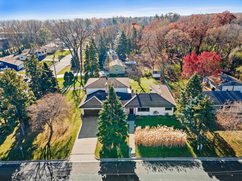 632 Harriet Ave, Shoreview, MN 55126