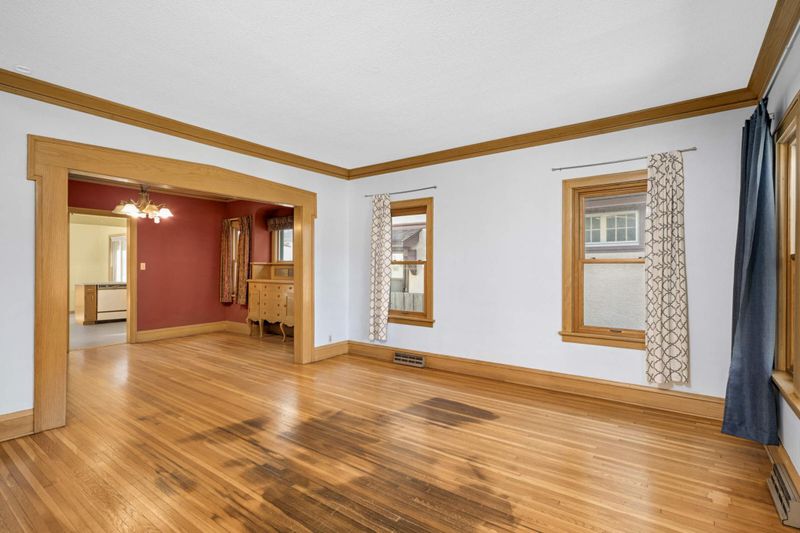 5121 Penn Ave S, Minneapolis, MN 55419