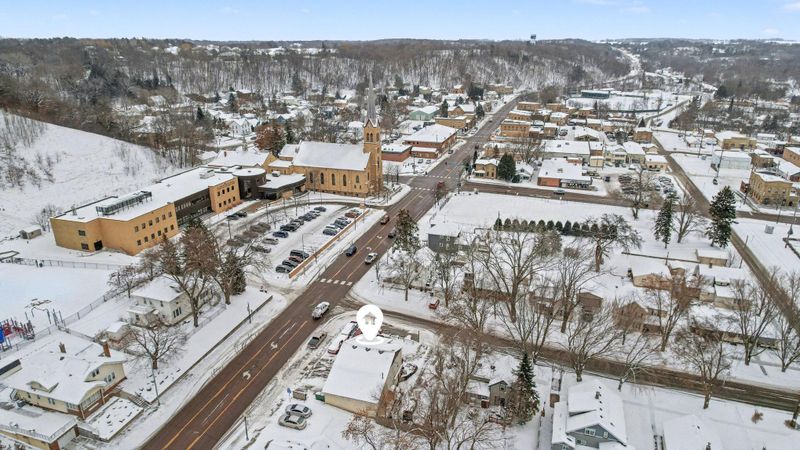 300 Broadway St N, Jordan, MN 55352
