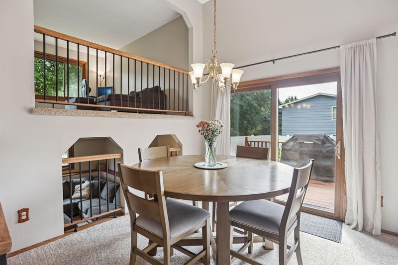 5860 Hodgson Rd, Shoreview, MN 55126