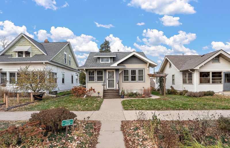 1229 Lafond Ave, Saint Paul, MN 55104