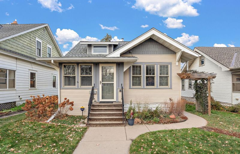 1229 Lafond Ave, Saint Paul, MN 55104