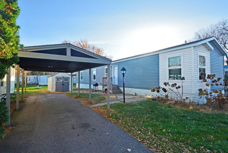 1368 96th Ln NE, Blaine, MN 55434