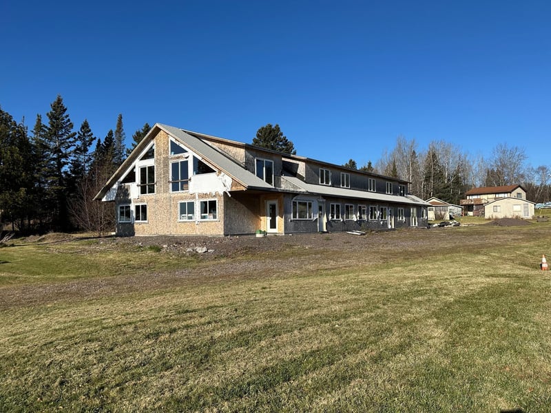 5119 N Shore Dr, Duluth, MN 55804
