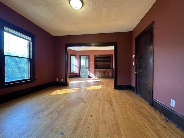 1123 Humboldt Ave N, Minneapolis, MN 55411