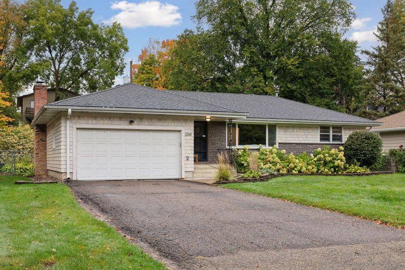 3341 Xenia Ave N, Crystal, MN 55422