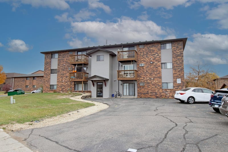1317 13th Street Cir, Sauk Rapids, MN 56379