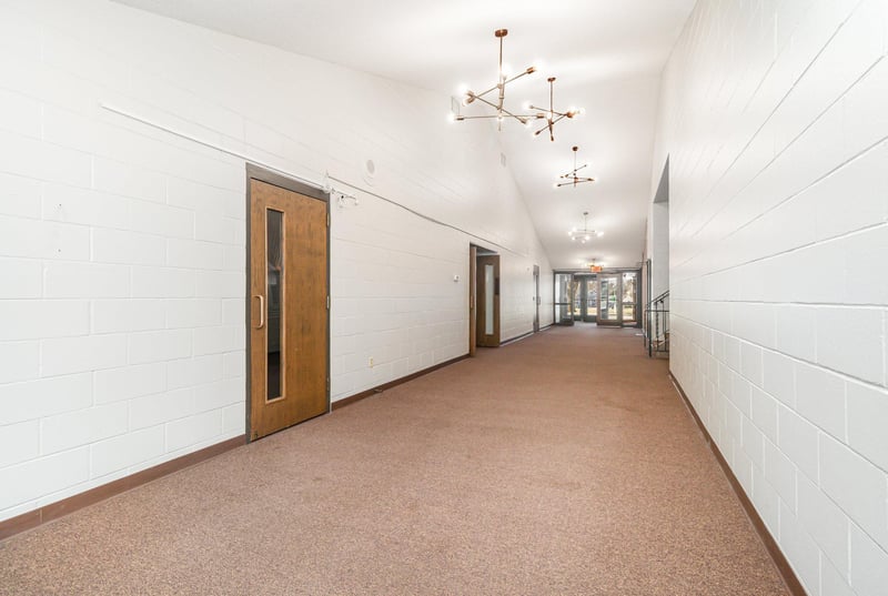 405 Broadway Ave S, Cokato, MN 55321