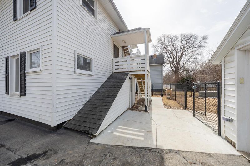 1115 5th Ave NW, Rochester, MN 55901