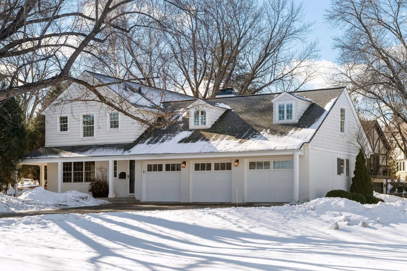 1 Spur Rd, Edina, MN 55436
