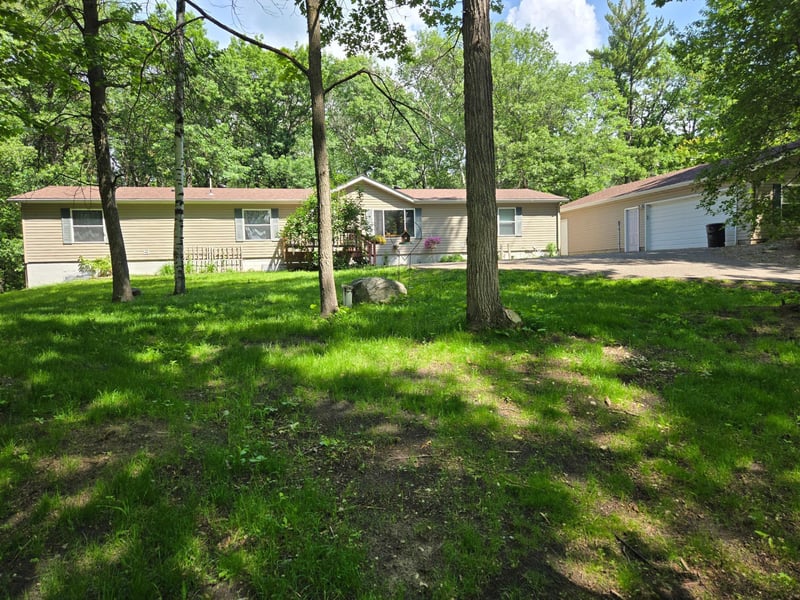 4570 Pine Point Dr NW, Walker, MN 56484
