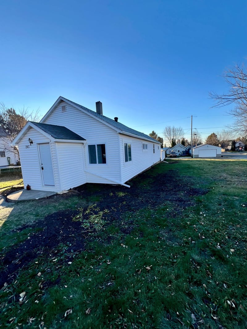 245 2nd Ave, Calumet, MN 55716