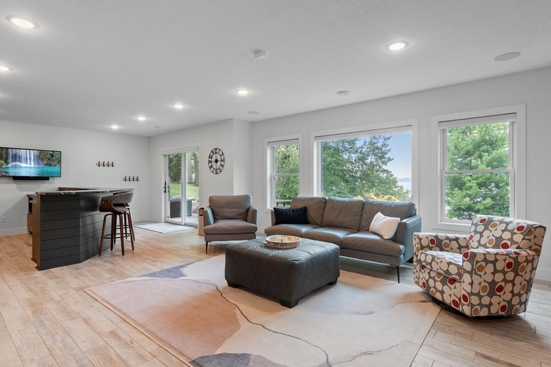 9722 Maple Cir NW, Alexandria, MN 56308
