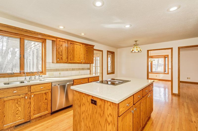 11658 Meadow Ln NE, Blaine, MN 55449