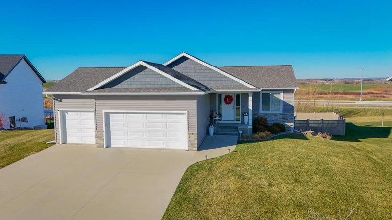 4213 Silver Ridge Pl NW, Rochester, MN 55901