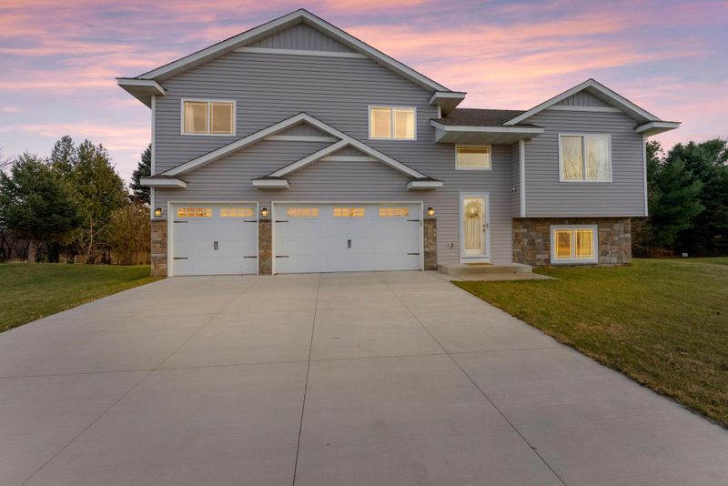 770 S Rush Creek Ln, Rush City, MN 55069