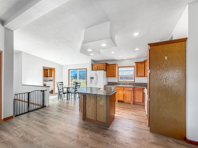 20589 Clover Rd, Clearbrook, MN 56634