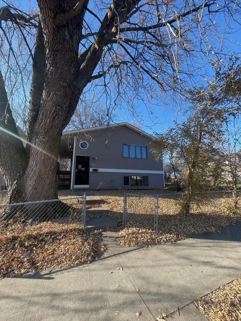 3023 Penn Ave N, Minneapolis, MN 55411