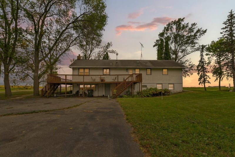 44650 State Highway 19, Gaylord, MN 55334