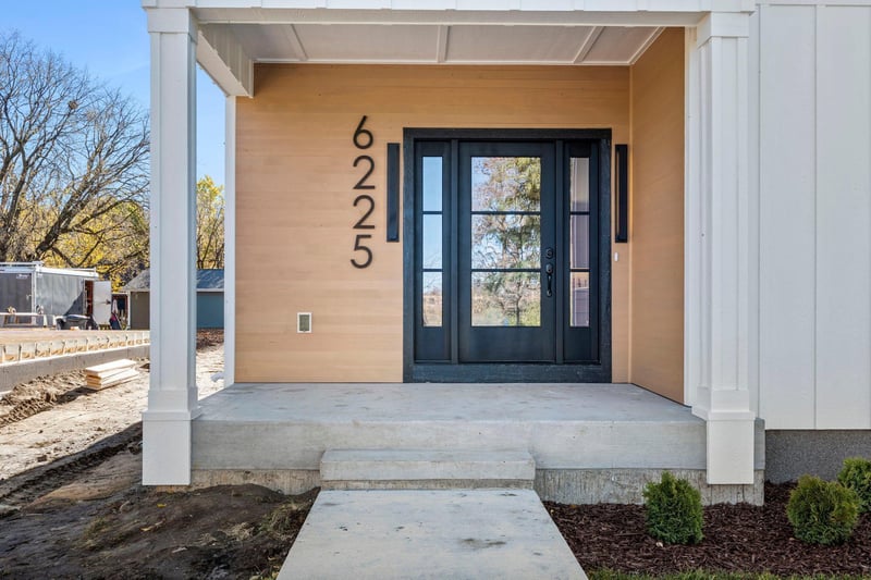 6221 W 37th St, Saint Louis Park, MN 55416