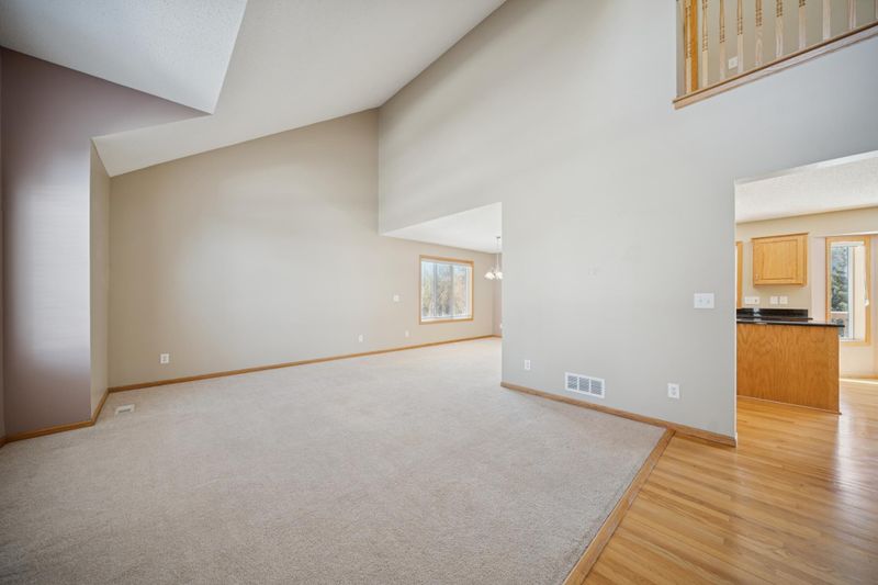 14381 Bluebird Trl NE, Prior Lake, MN 55372