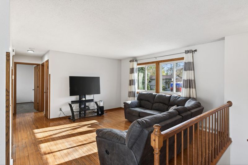 11511 Idaho Ave N, Champlin, MN 55316