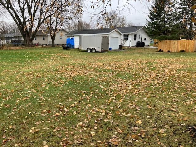 706 NE 14th St, Owatonna, MN 55060