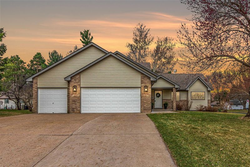 4804 106th Ln NE, Circle Pines, MN 55014