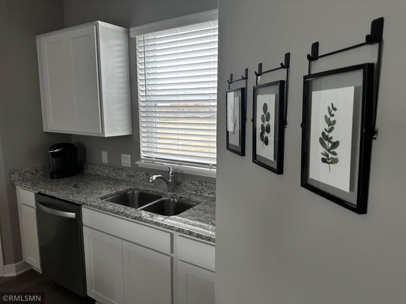 1730 Athens Ter, Shakopee, MN 55379