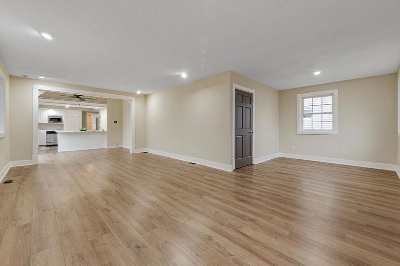 605 10th Ave NW, Austin, MN 55912